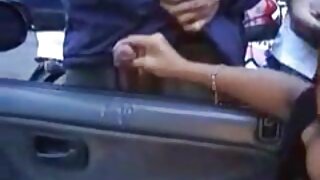 Magrinha cacheada fodendo com um beijo em posição de câncer filme pornô com as mulheres mais lindas do mundo